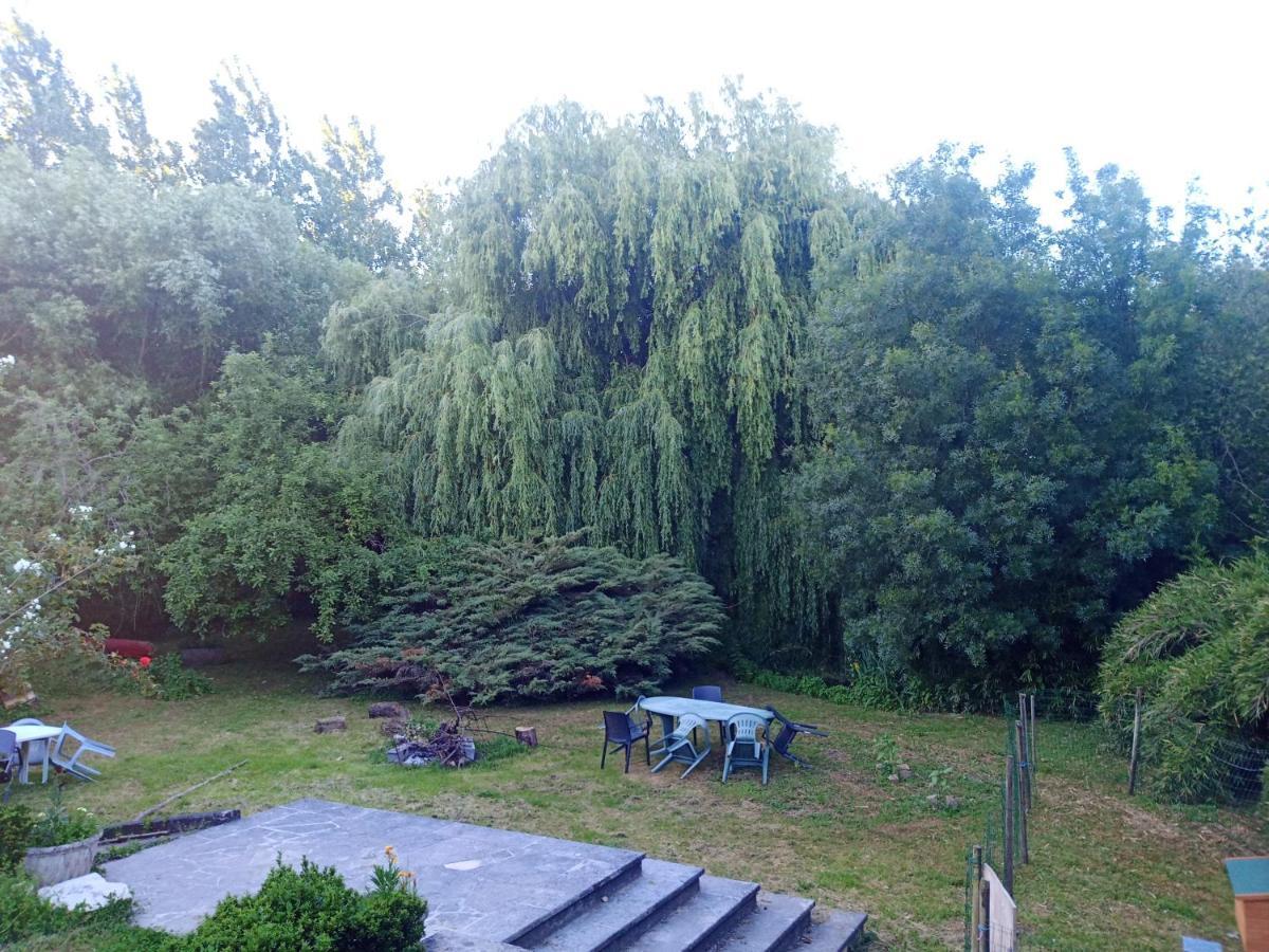 La Maison Des Herons Le Vanneau-Irleau Bagian luar foto